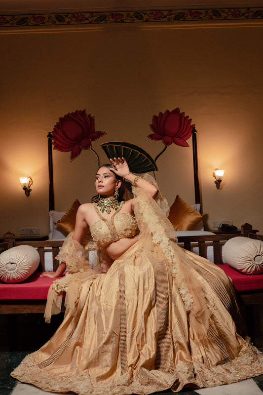 The Fabs Redefined - Gold